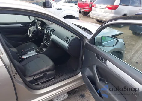 2012 Volkswagen Passat 2.5L Se из США, поврежденный, VIN 1VWBP7A38CC004478